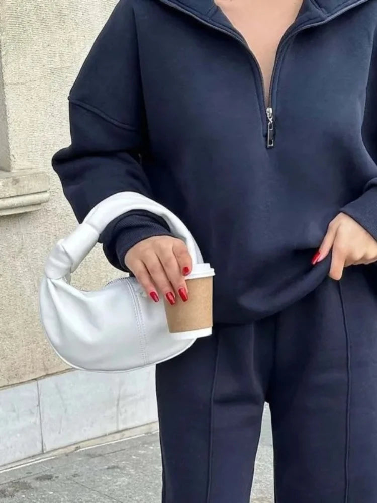Casual 2-delt Sæt til Kvinder med Ensfarvet Pullover og Lange Ærmer