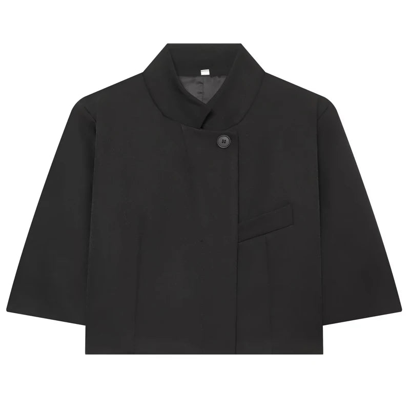 Hvid kort blazer med asymmetrisk snit