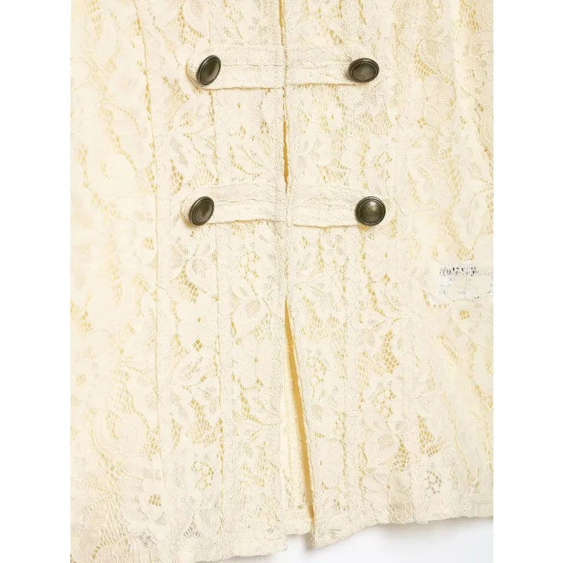Kort vintagejakke med blonde og knudedetaljer